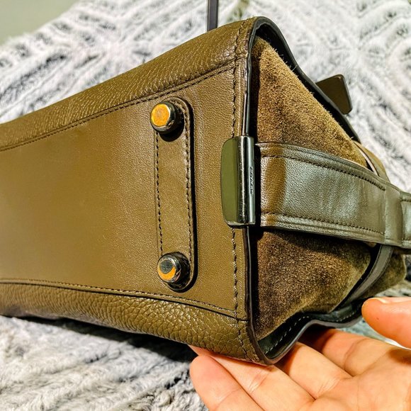 EUC - COACH FATIGUE/DARK GUNMETAL SWAGGER 27 (12117) - Picture 6 of 14